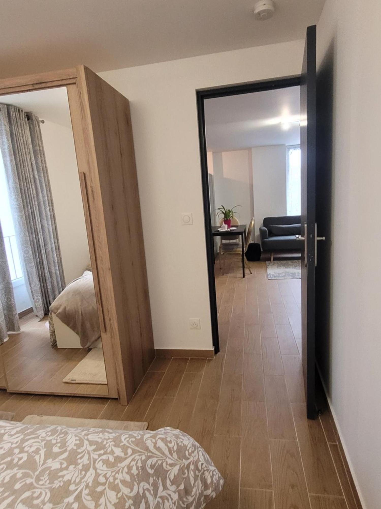 Appartement Prive A 15Mn De Paris Et Proche Enghien Les Bains Groslay Exterior foto